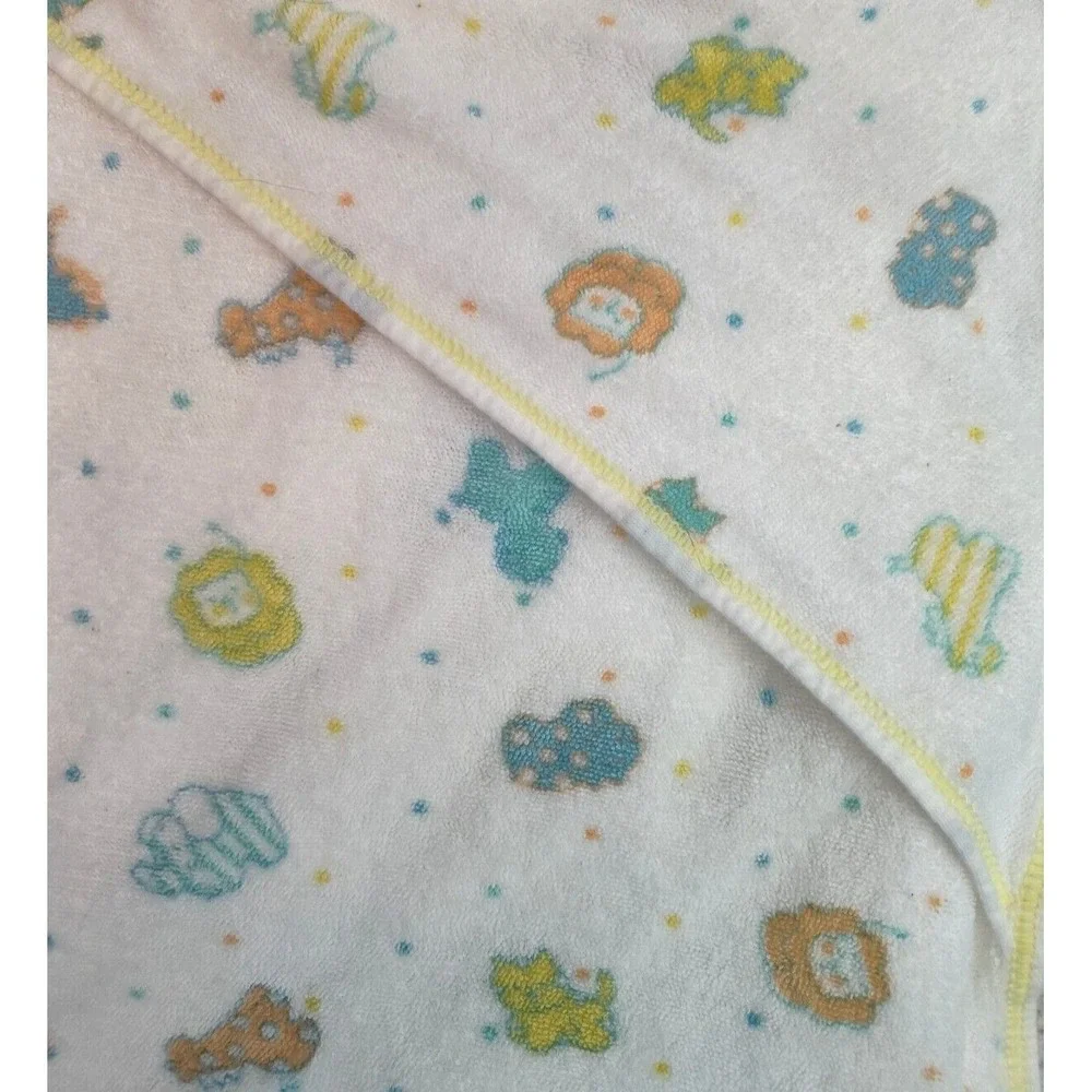 Vintage Carters Animals Polka Dot Baby Blanket Terry Cloth Hooded Towel Made USA